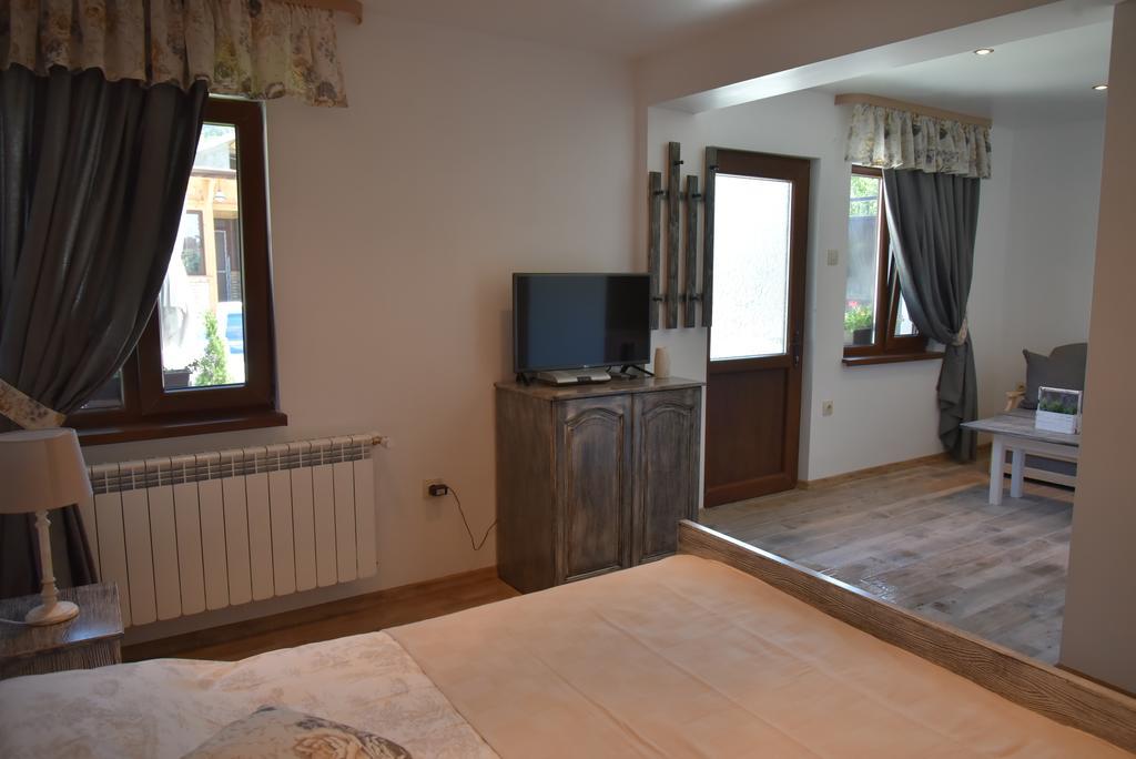 Guest House Zlateya Мадара Экстерьер фото